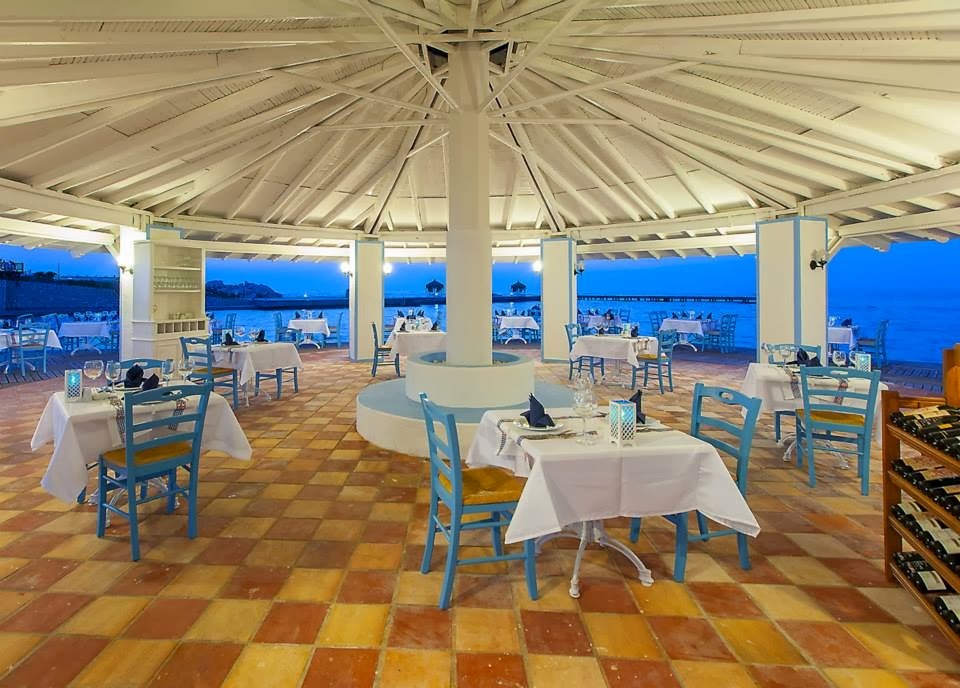 imagini hotel LE BLEU KUSADASI